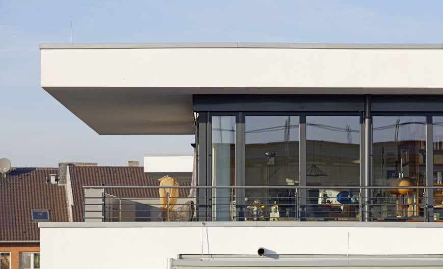 Okna z PVC-U a architektura budynku 